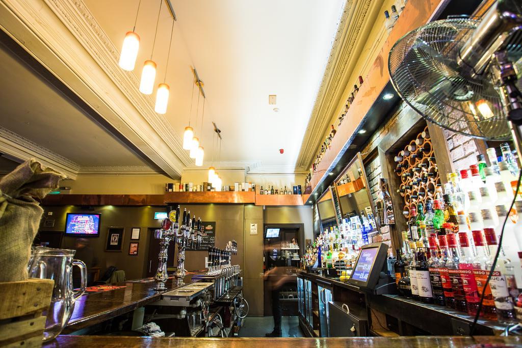 The Duke Of Edinburgh Hotel & Bar Barrow-in-Furness Dış mekan fotoğraf