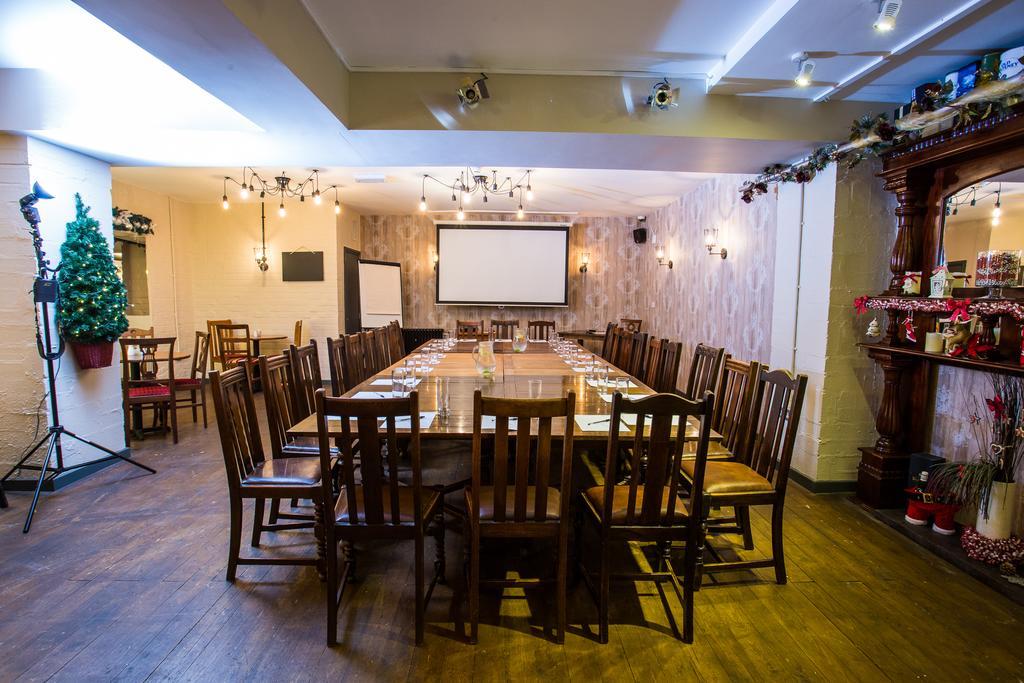 The Duke Of Edinburgh Hotel & Bar Barrow-in-Furness Dış mekan fotoğraf