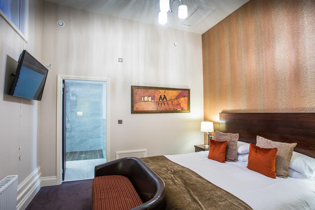 The Duke Of Edinburgh Hotel & Bar Barrow-in-Furness Dış mekan fotoğraf