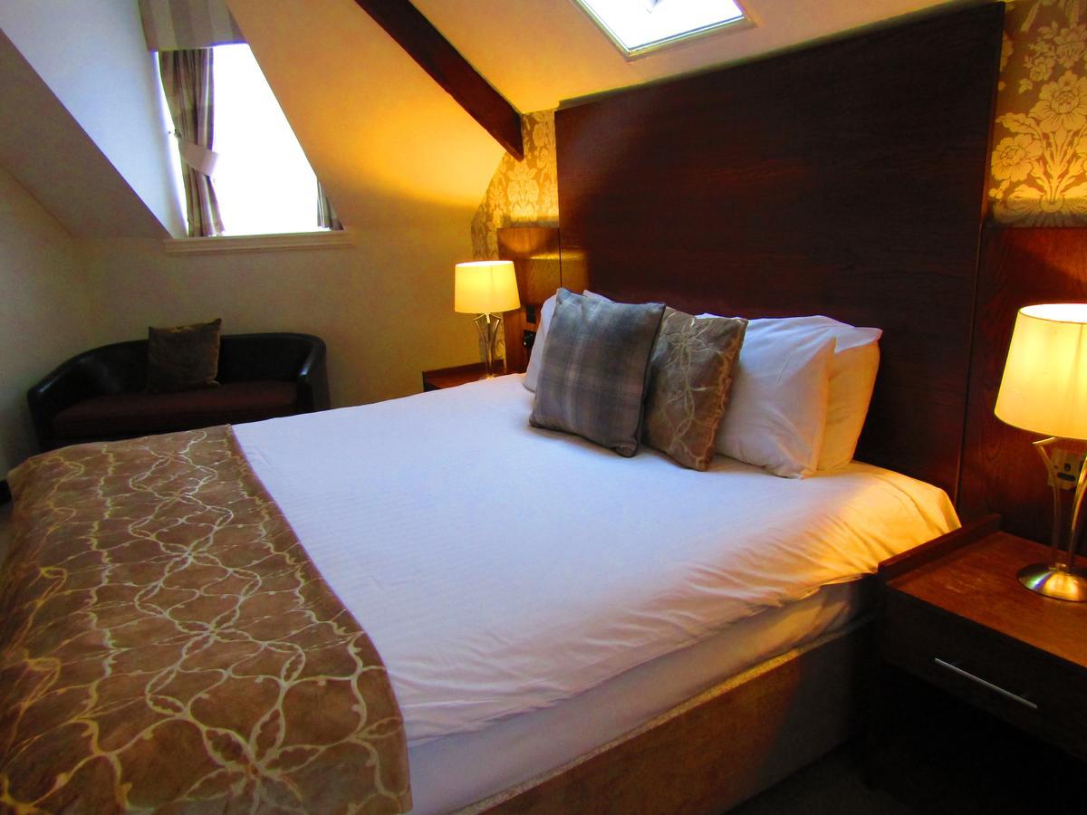 The Duke Of Edinburgh Hotel & Bar Barrow-in-Furness Dış mekan fotoğraf
