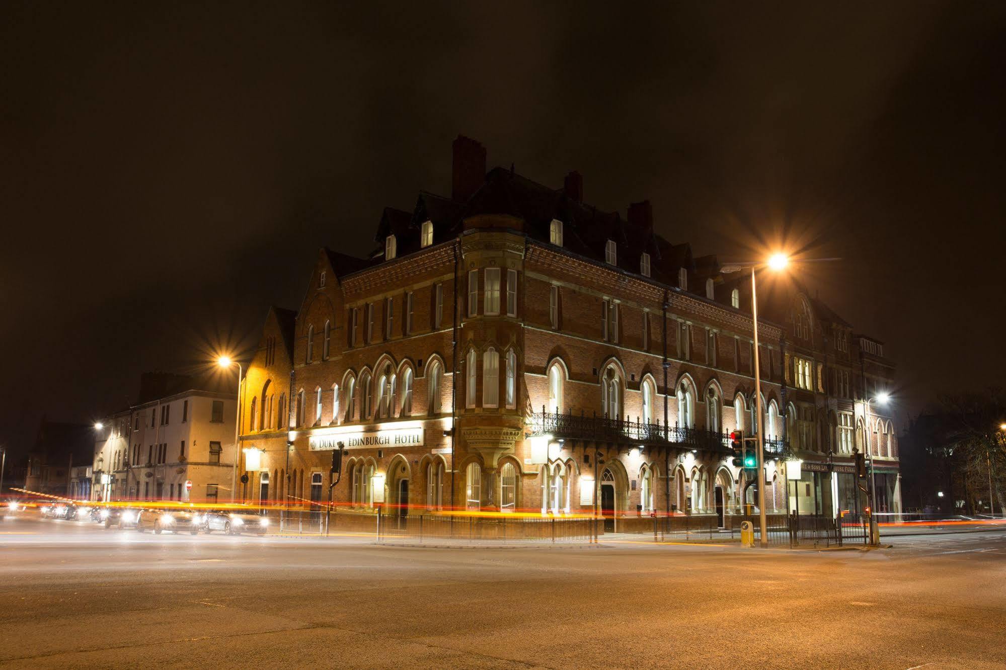 The Duke Of Edinburgh Hotel & Bar Barrow-in-Furness Dış mekan fotoğraf